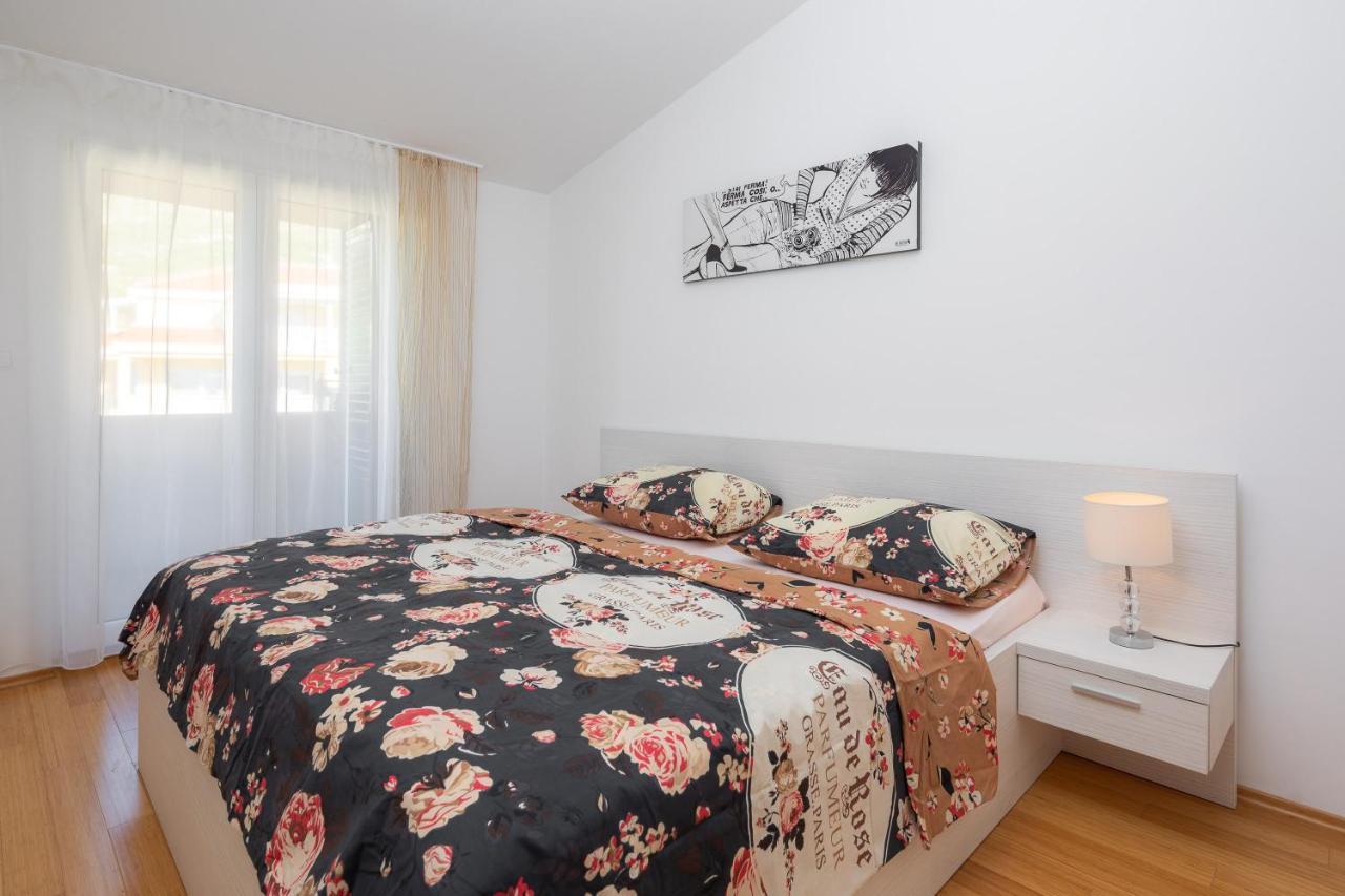 Apartments Vukovic Podstrana Eksteriør bilde